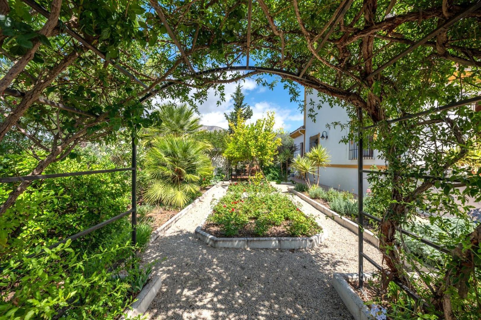 ホテル Hacienda El Tarajal プリエゴ・デ・コルドバ エクステリア 写真
